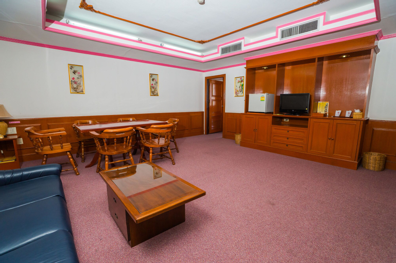 Elizabeth Hotel, Phaya Thai