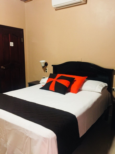 Hotel San Sebastian, Gracias