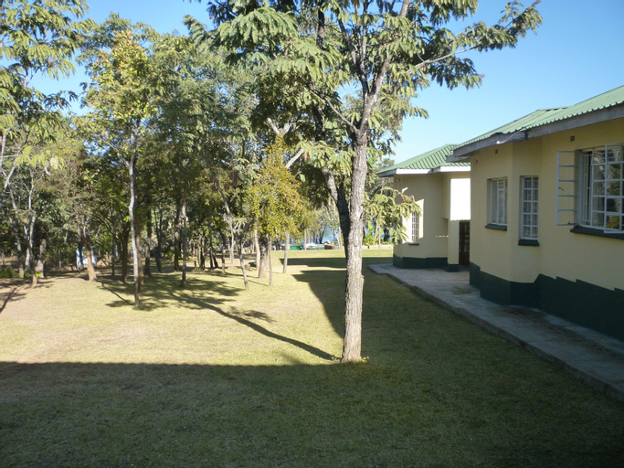 Daisy Executive Lodge, Zvimba