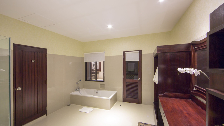 Bedroom 30