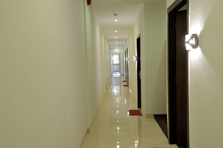 Public Area 2, Signature Crest Chandavali, Mumbai Suburban