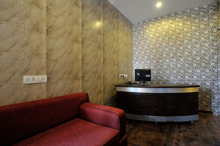 Public Area 4, Signature Crest Chandavali, Mumbai Suburban