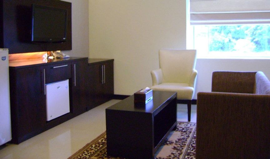 Royal Mamberamo Hotel, Sorong