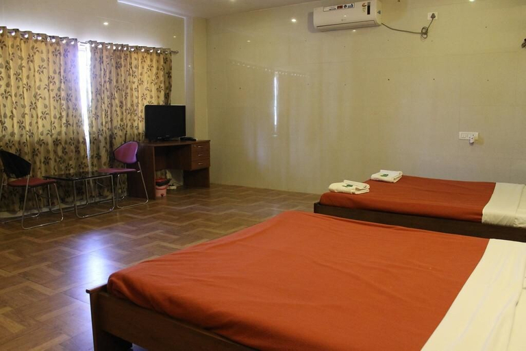 Bedroom 3, GP Farm, Nashik