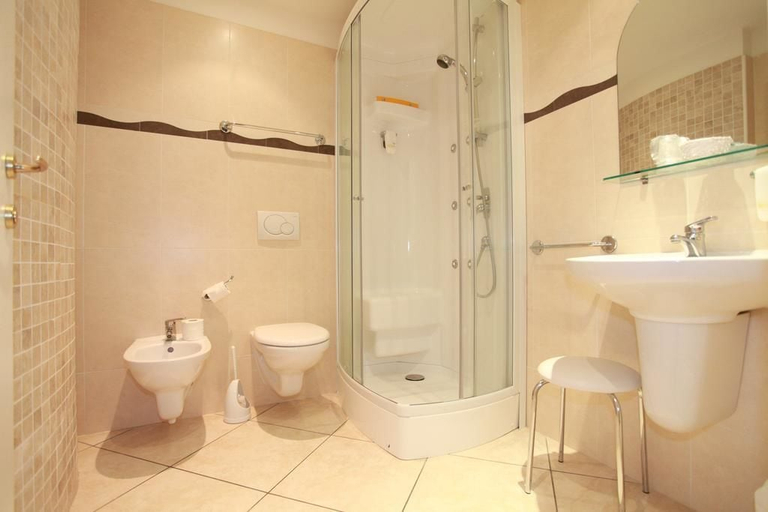 Bathroom 4, Hotel Lumin, Como