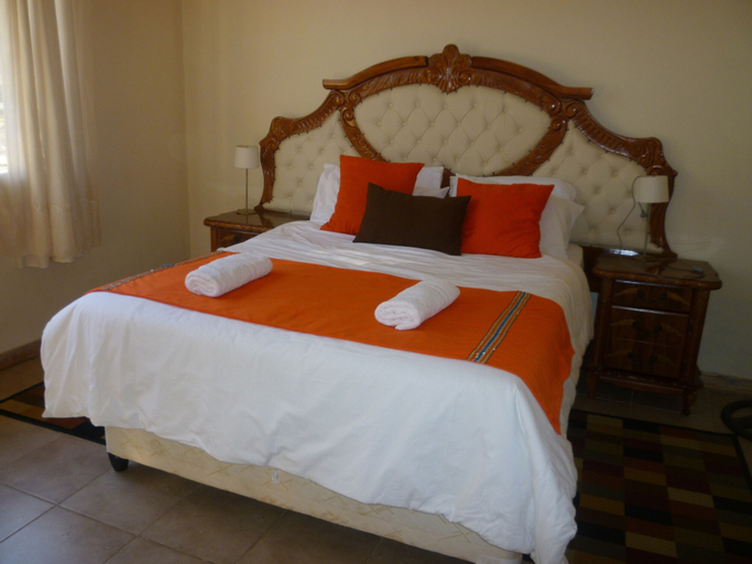 Daisy Executive Lodge, Zvimba