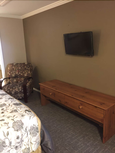 Bedroom 4, Welcome Everett Inn, Snohomish