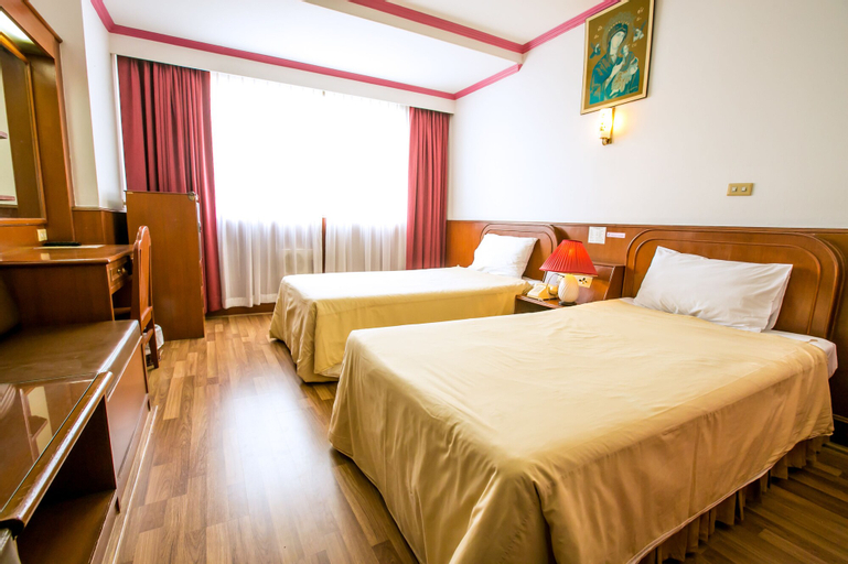 Elizabeth Hotel, Phaya Thai