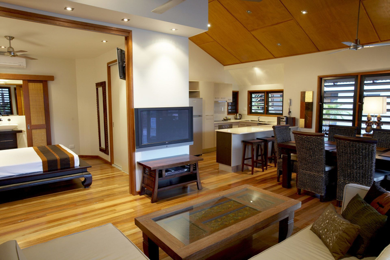 Bedroom 2, Pure Magnetic Villa 3, Magnetic Island