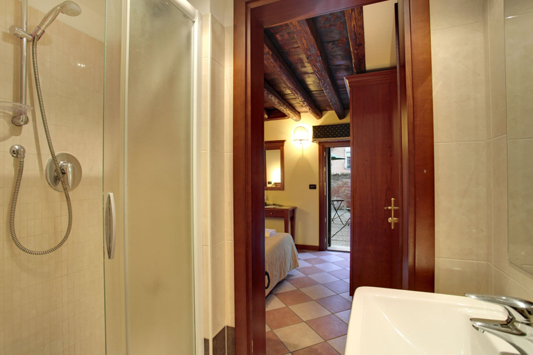 Public Area 3, Garden Houses, Venezia