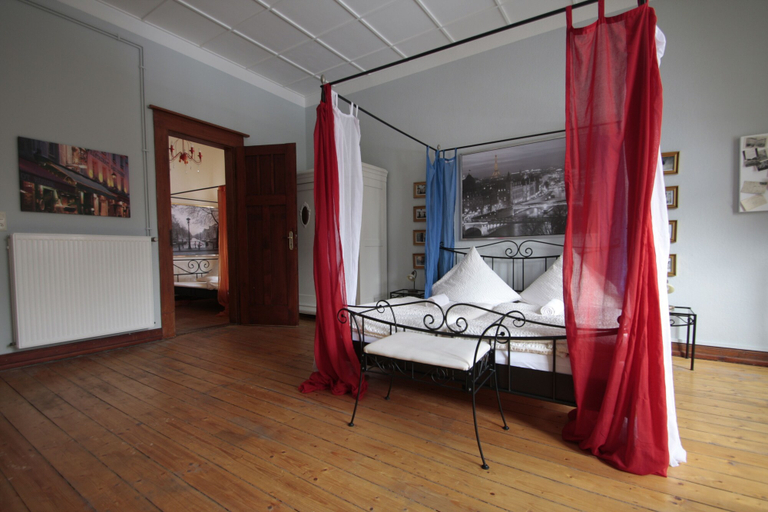 Bedroom 4, Hotel Avalon, Region Hannover