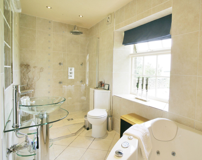Bathroom 4, Dannah Farm Country House, Derbyshire