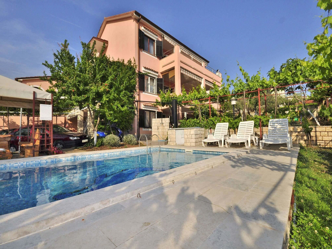Sport & Beauty 5, Apartments Slavko, Pula