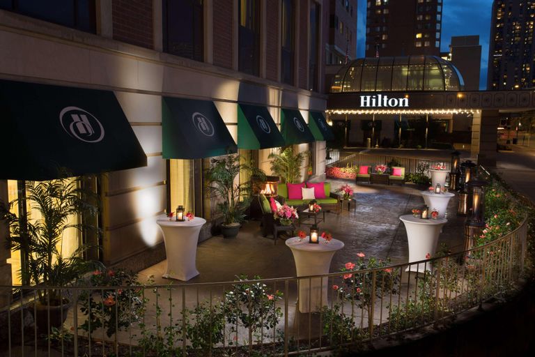 Hilton Minneapolis, Hennepin