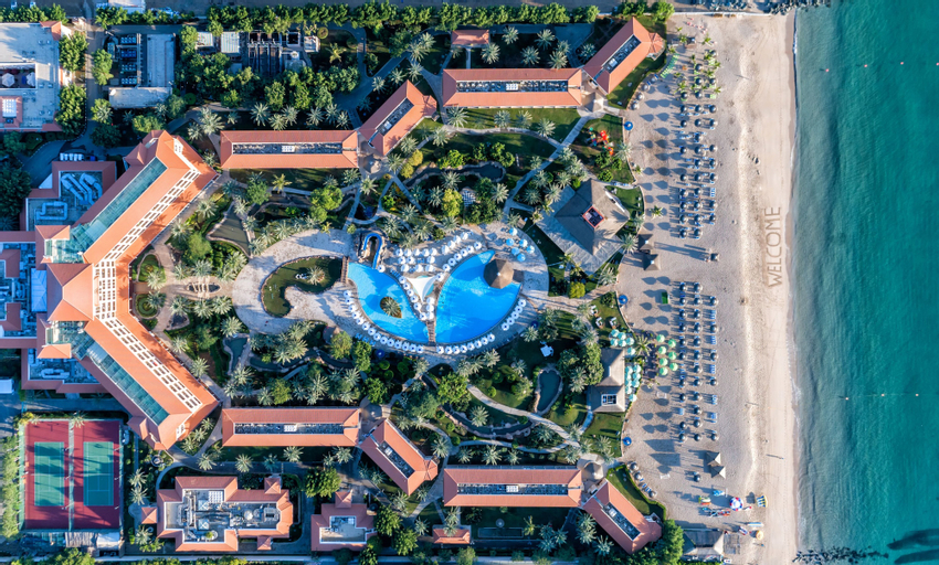 Fujairah Rotana Resort & Spa - Al Aqah Beach,