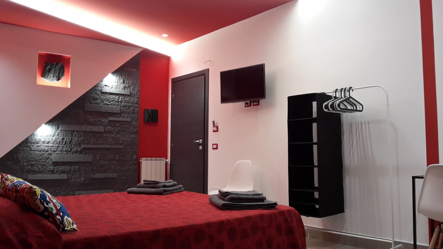 Bedroom 4, EtnaSpecial, Catania