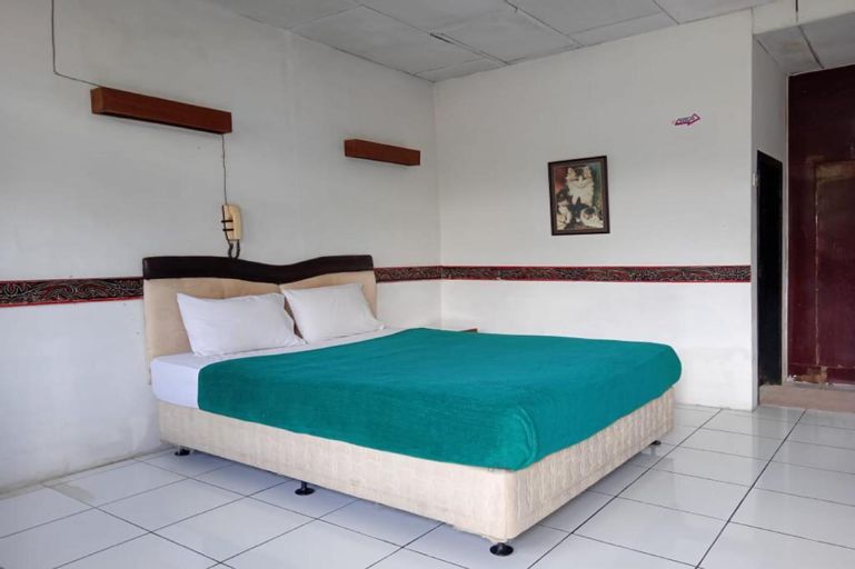 OYO 2322 Dien Karona Hotel, Karo
