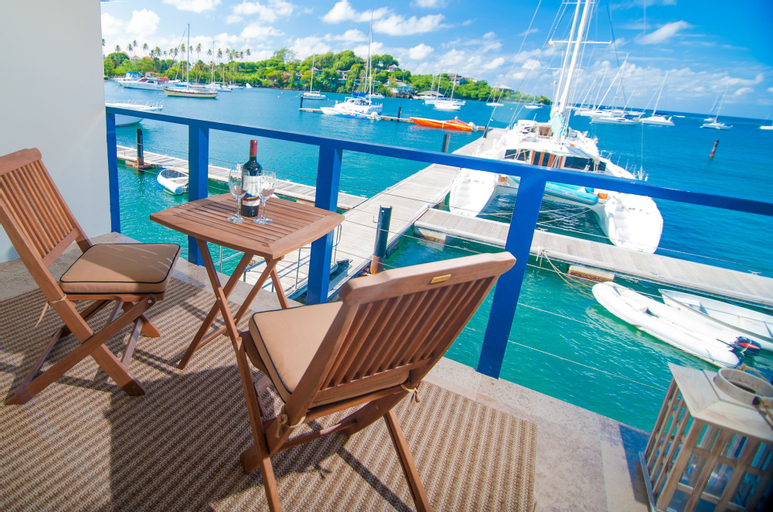 Blue Lagoon Hotel & Marina,