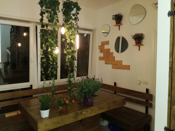 Public Area, My Tiny Home, Rome