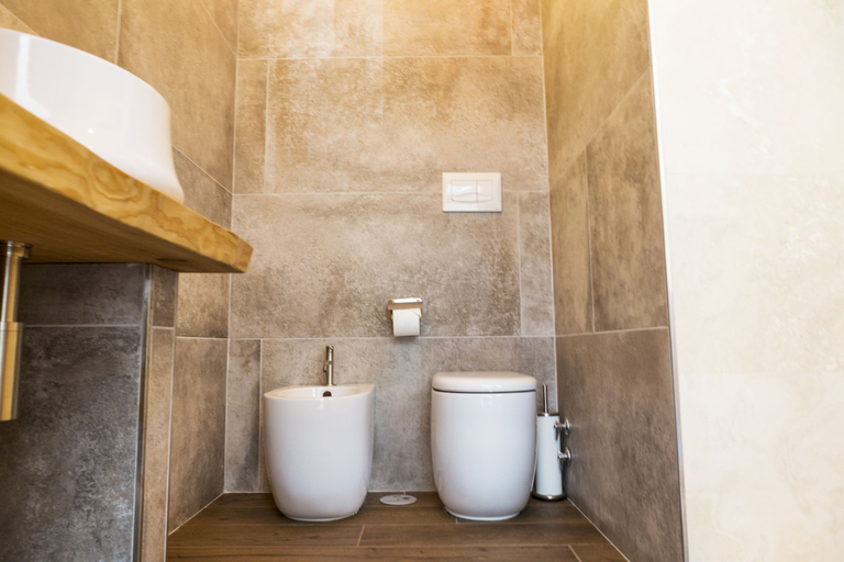 Bathroom 5, My Tiny Home, Rome