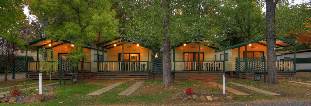 Bright Accommodation Park, Alpine - East