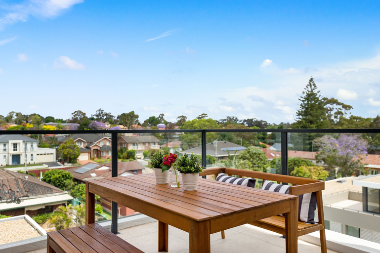 North Ryde Furnished Apartments A511 WHT, Ryde