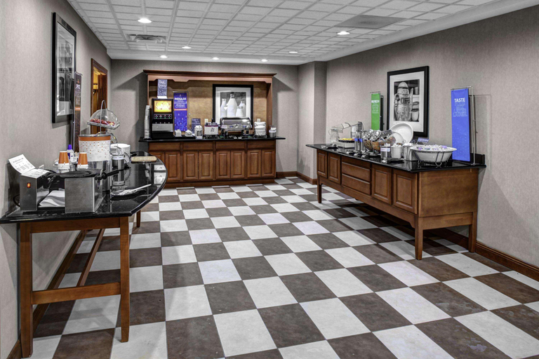 Public Area 2, Hampton Inn Coldwater, Branch
