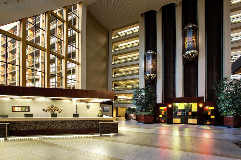 Public Area 2, Hilton Bellevue, King