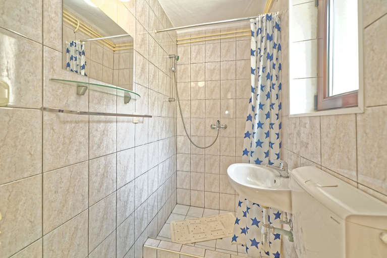 Bathroom 5, Guest House Jolanda, Medulin