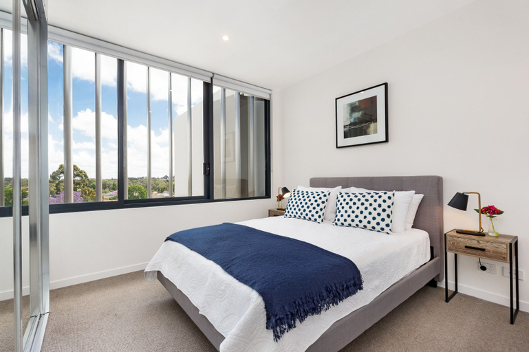 North Ryde Furnished Apartments A511 WHT, Ryde