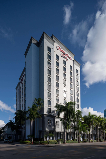 Exterior & Views 2, Hampton Inn Ft. Lauderdale/Downtown Las Olas Area, Broward