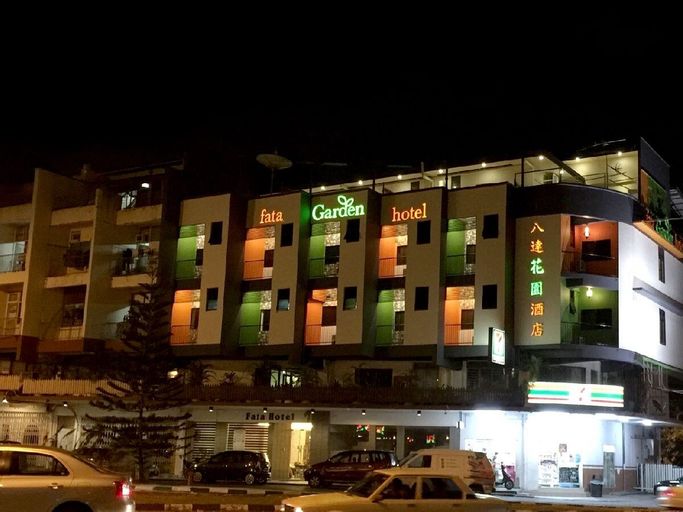 Fata Garden Hotel by Place2stay, Kuching
