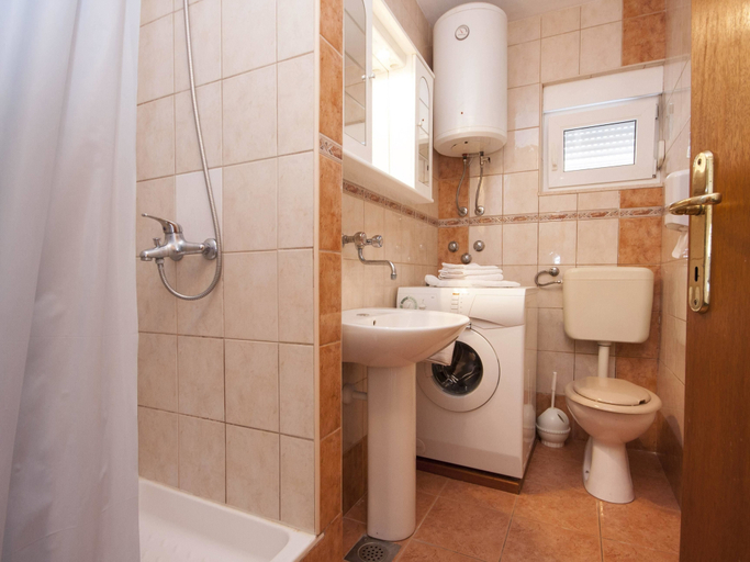 Bathroom 4, Apartments Skarpa 1601, Rogoznica