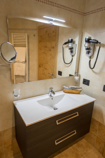 Bathroom 4, Residence Meridiana, Trento