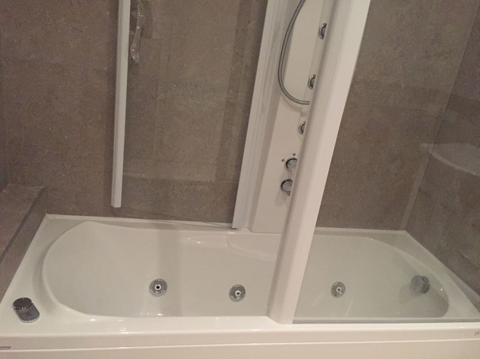 Bathroom 5, The Arc Residence, Astana City