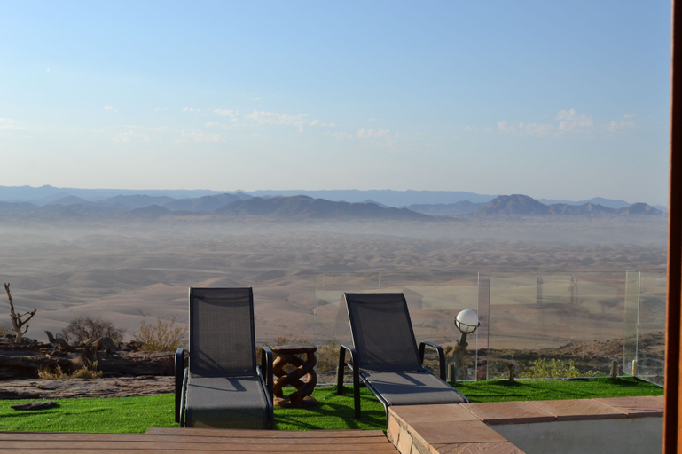 Namib's Valley Lodge, Windhoek Rural