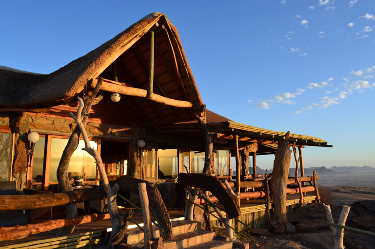 Namib's Valley Lodge, Windhoek Rural