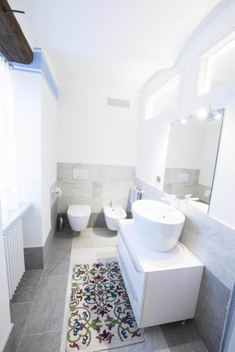 Bathroom 4, Carossi B&B, Asti