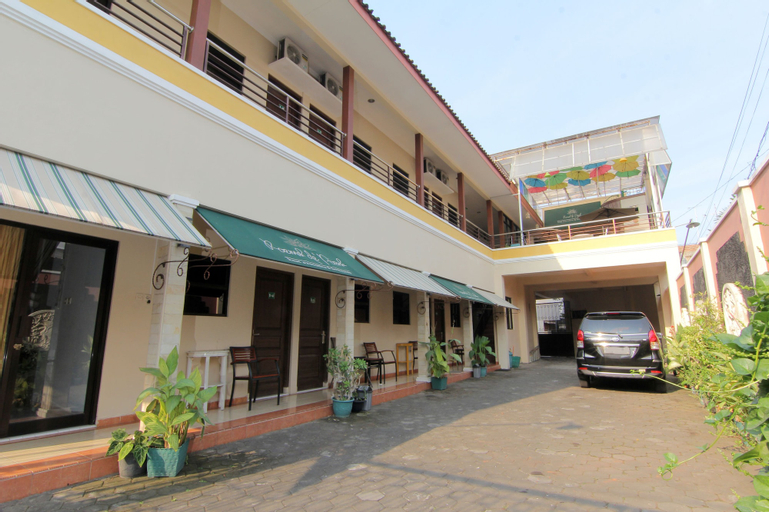 Roemah de Poenk Syariah, Solo