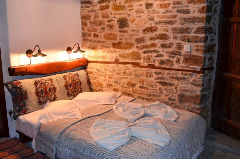 Bedroom 5, Fyloma, Thessaly