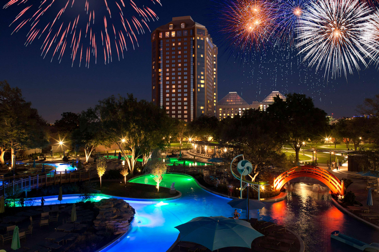 Hilton Anatole, Dallas