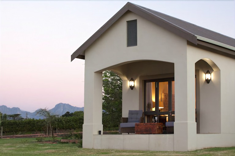 Under Oaks Guesthouse, Cape Winelands