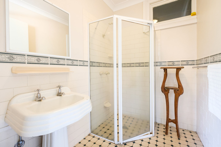 Bathroom 6