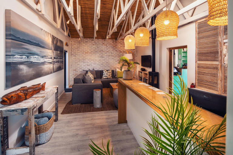 The Bungalow, Eden