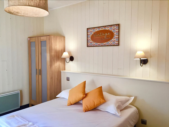 Bedroom 3, L'île aux Oiseaux, Gironde