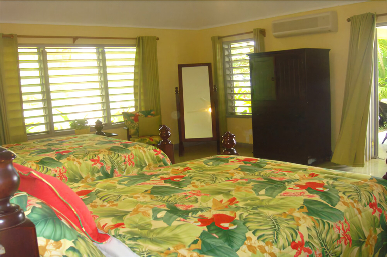 Kelso Villa, 4BR by Jamaican Treasures,