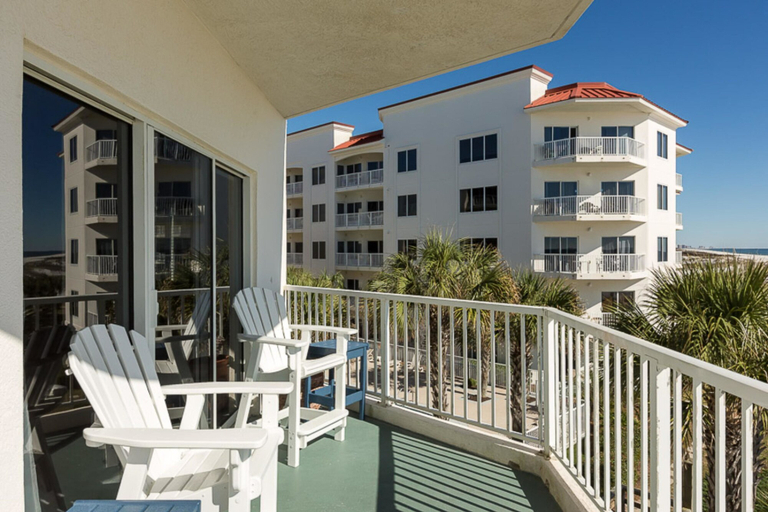 Exterior & Views 2, Palm Beach C21, Baldwin