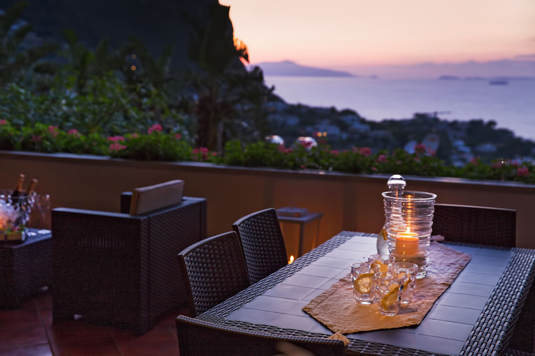 Capri Town Apartments, Napoli