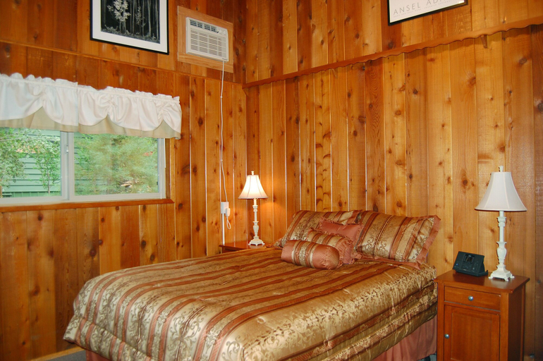Bedroom 3, Dunning's Retreat, Mariposa