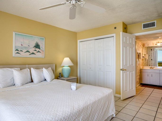 Bedroom 4, Long Beach Resort 4-1101, Bay